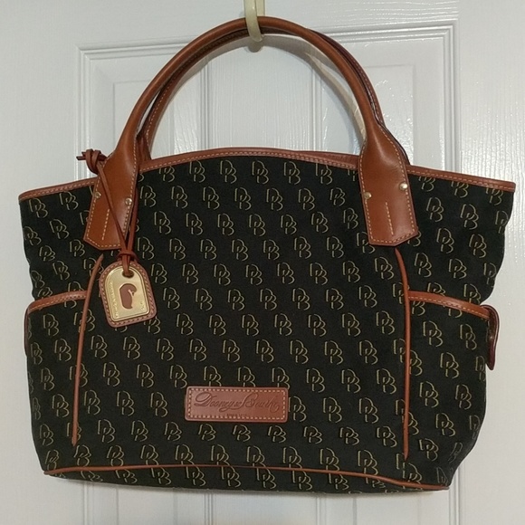 Dooney & Bourke Handbags - NWT Dooney & Bourke Kristen Tote